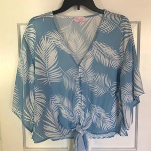 Pink Lily, Size Medium top.